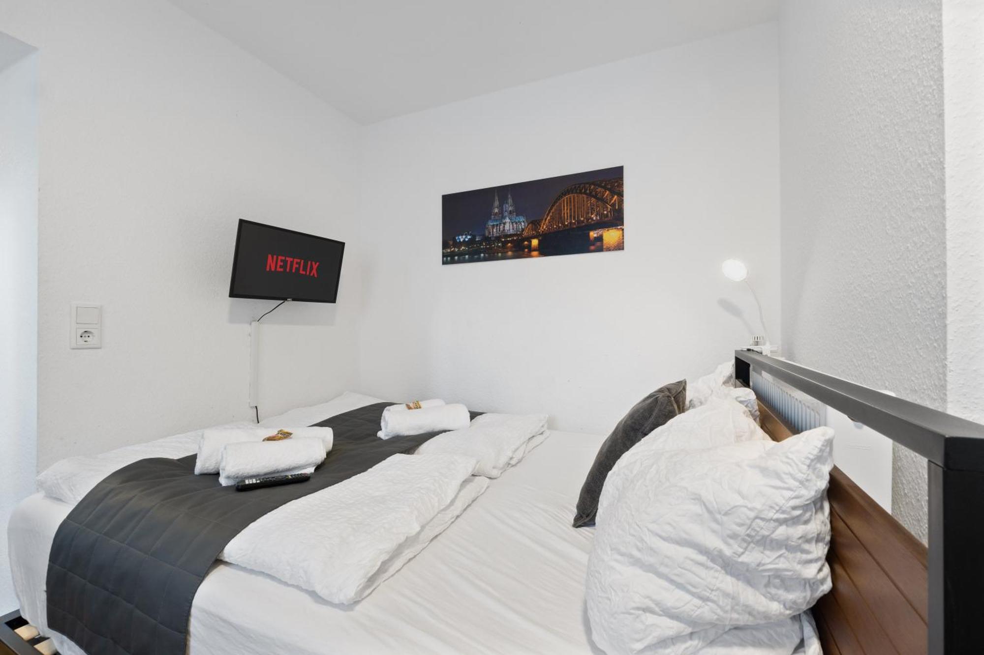 Modernes Apartement Am Rhein In Ruhiger Lage Colonia Esterno foto
